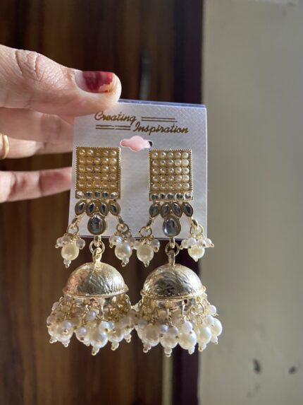 Jhumkis