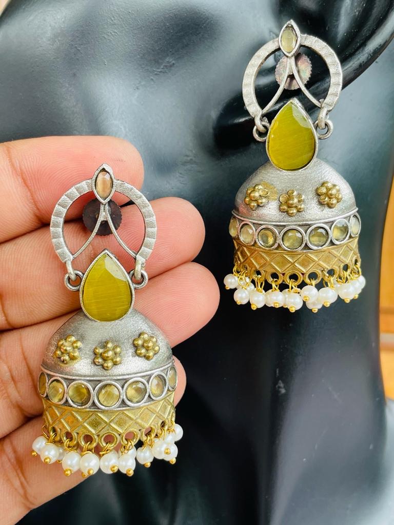 14K Yellow Gold Dashing Diamond 3-Stone Drop Huggie Earrings | John Herold  Jewelers | Randolph, NJ