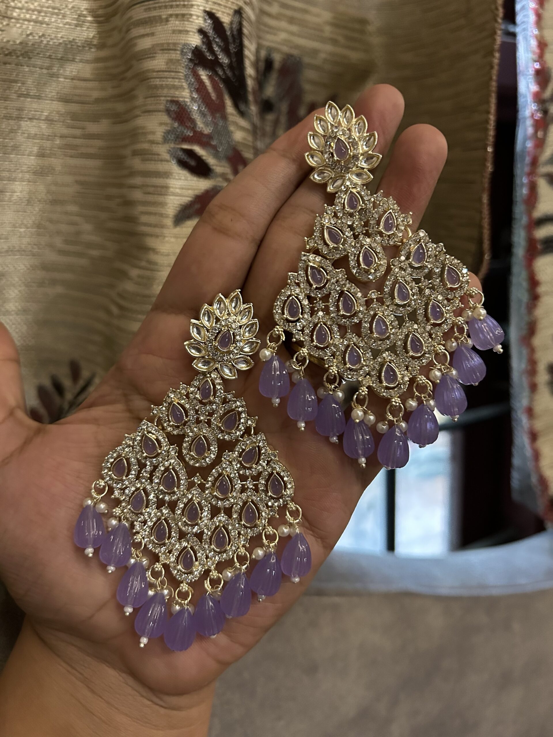 Noor Earrings - Lavender