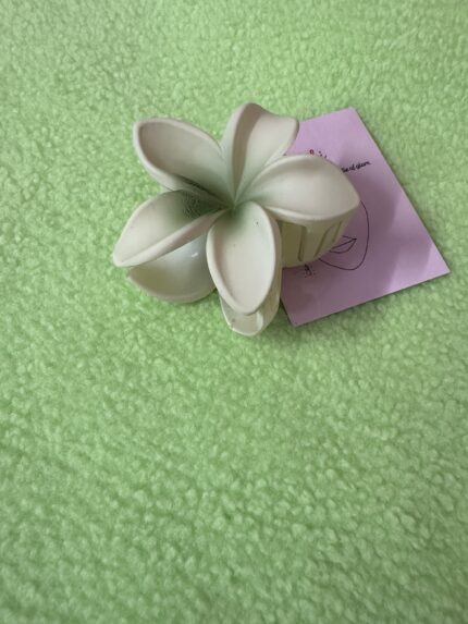 Flower Hair Clutchure - Green