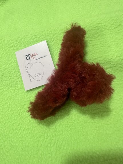 Fur Clutchure - Red