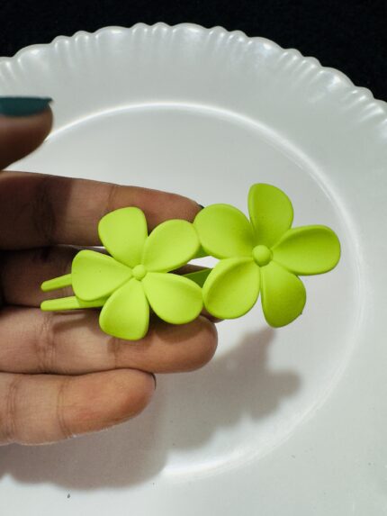 Flower Pin - Green