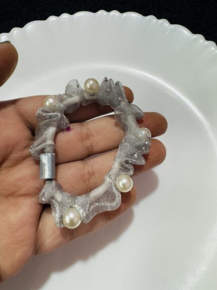 Grey Pearl Band