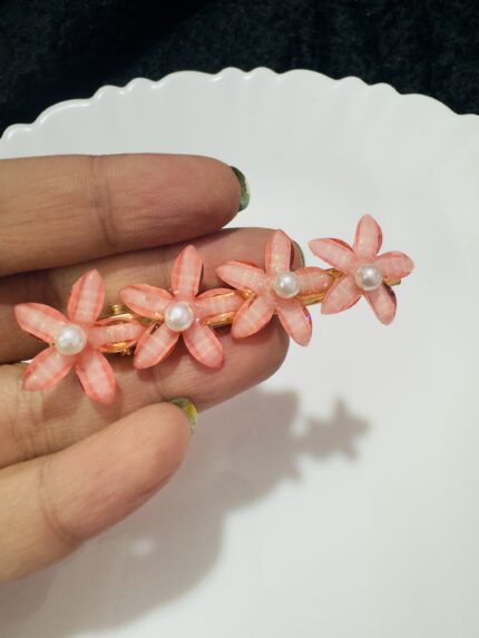 Flower Pin - Peach