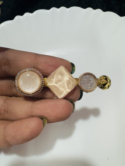 Korean Pin - Skin