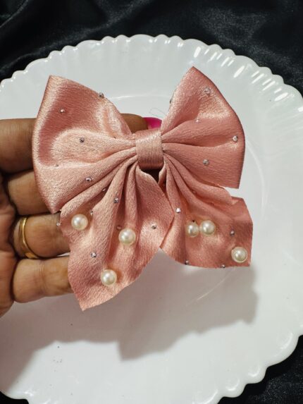 Bow Pearl Pin - Peach
