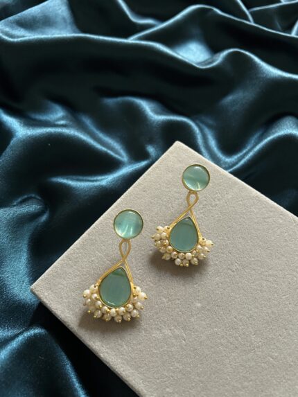 Brass Monalisa Earrings - Blue