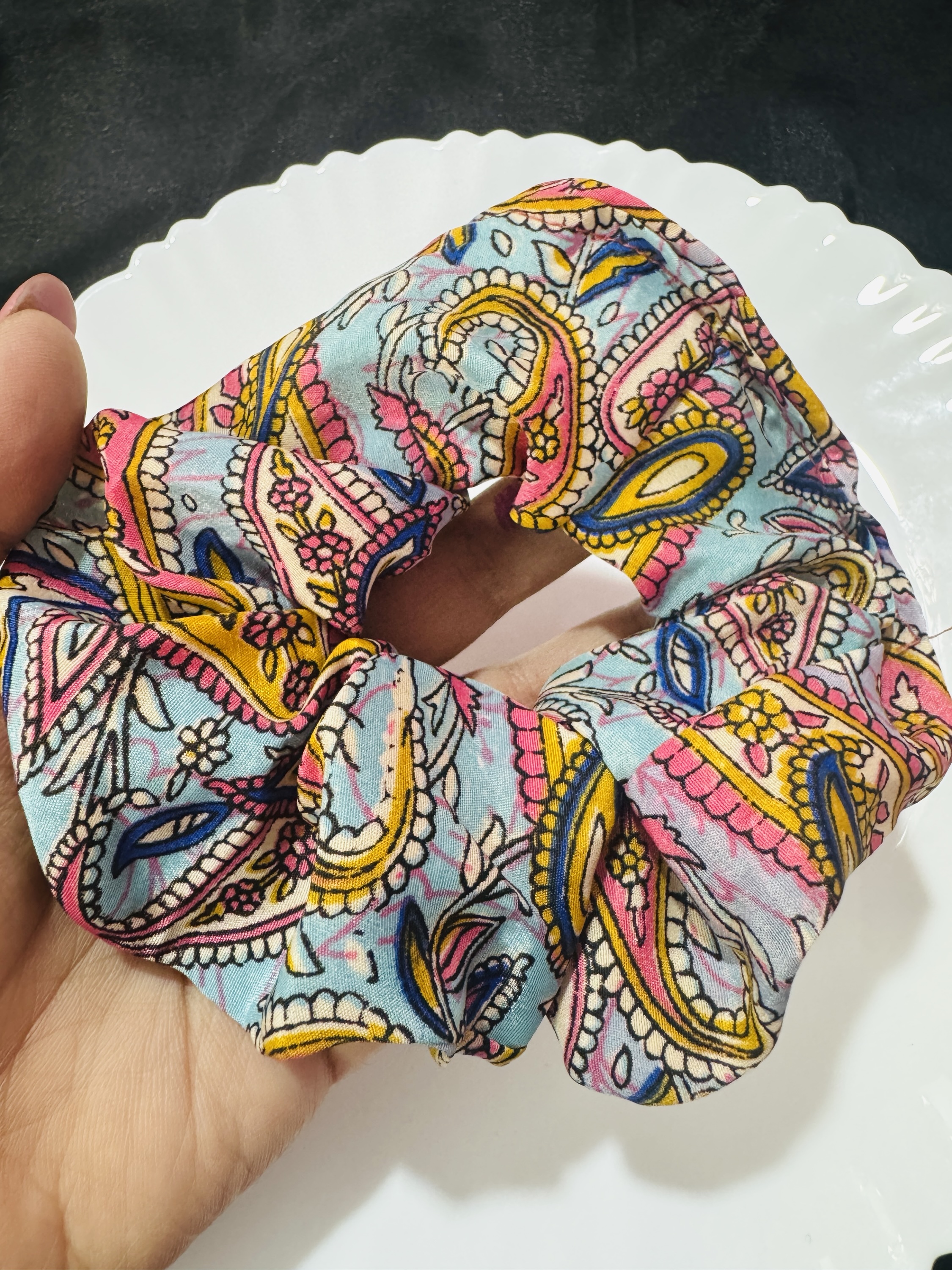 Multi Scrunhie