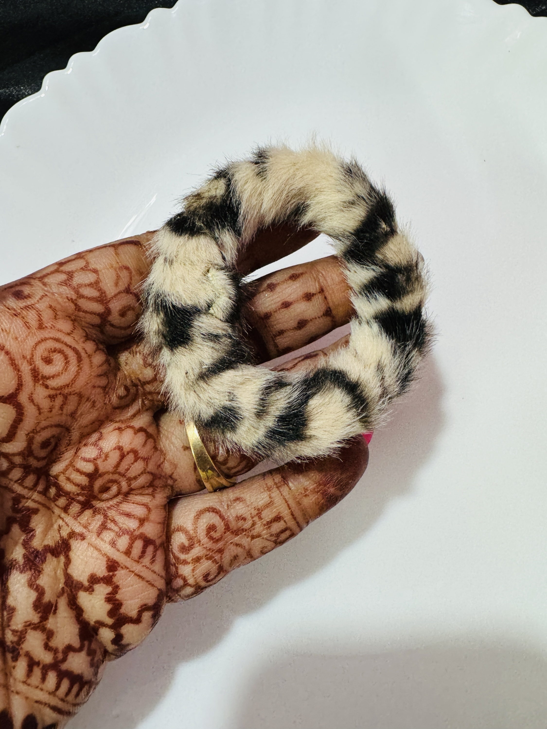 Cream Rubberband