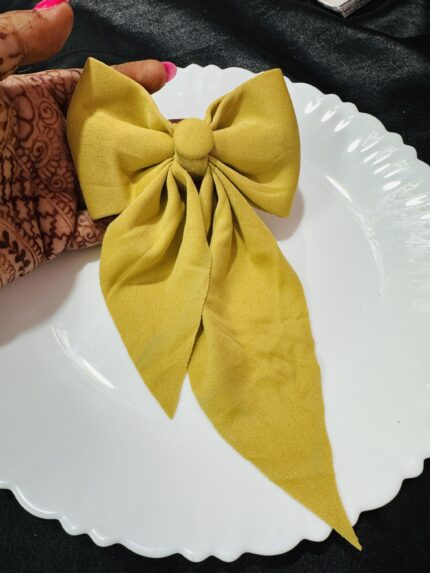 Bow Pin - Mustard