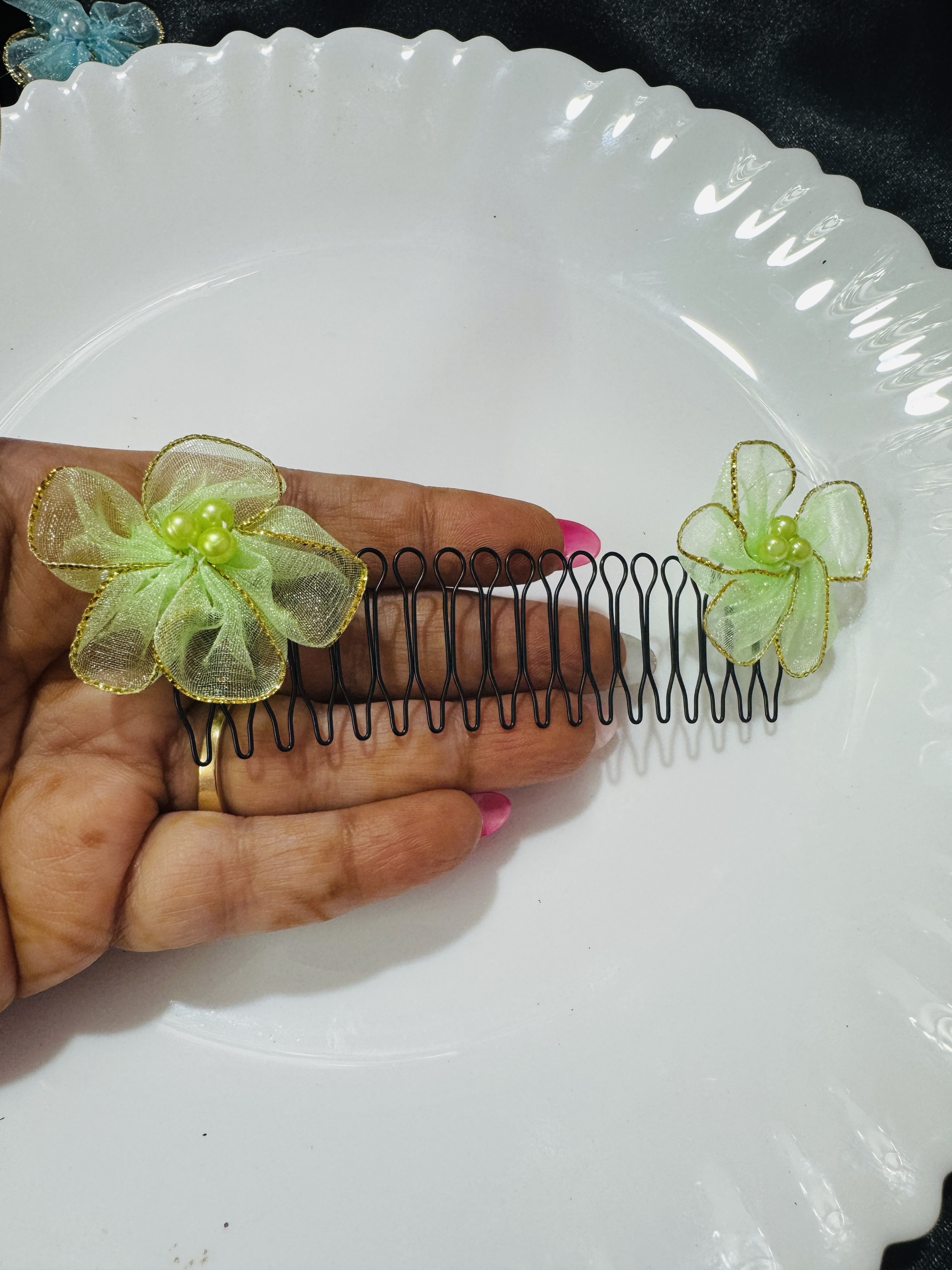 Hair  Fix Comb Clip - Green