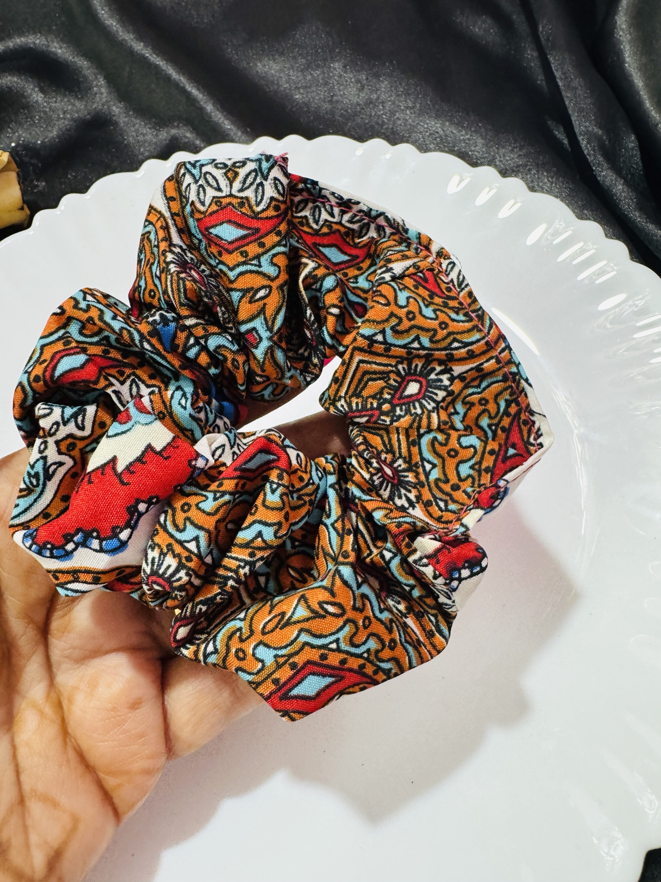 Red Printed Scrunhie