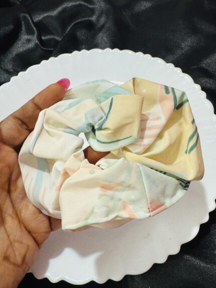 Pastel Scrunhie