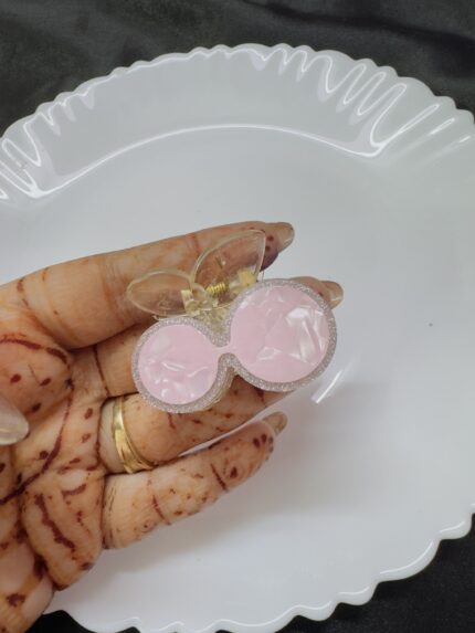 Baby Pink Sheet Clutchure