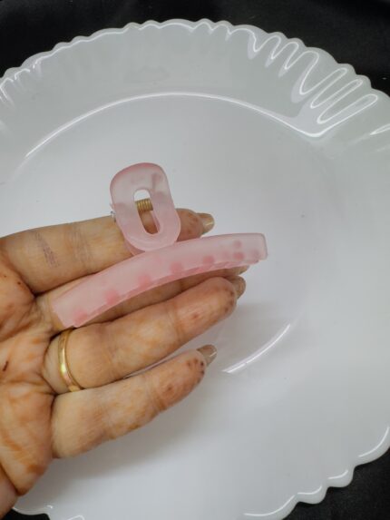 Peach Clutchure