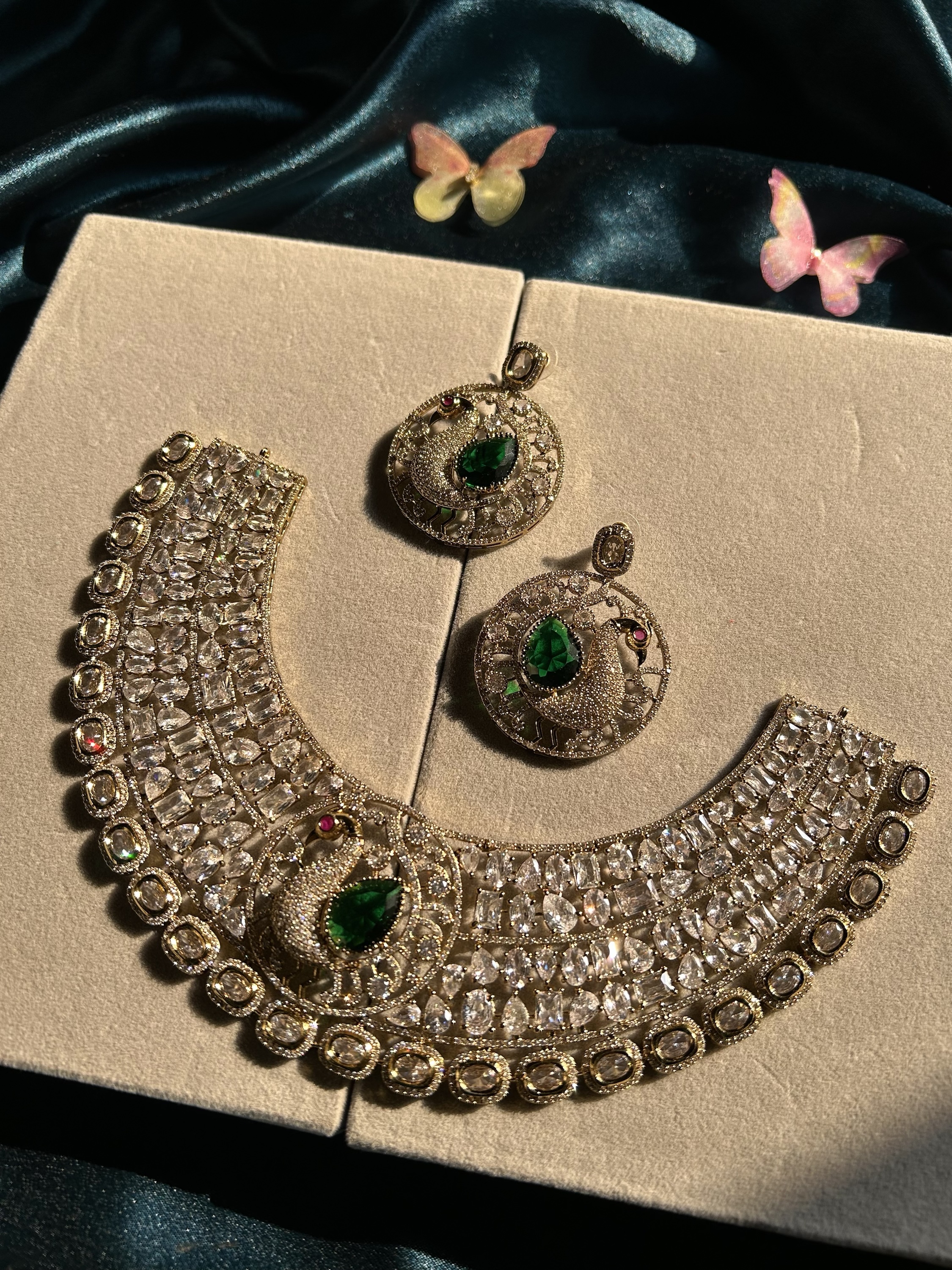 AD Set in Apala Polish N Mossainite Stones - Green