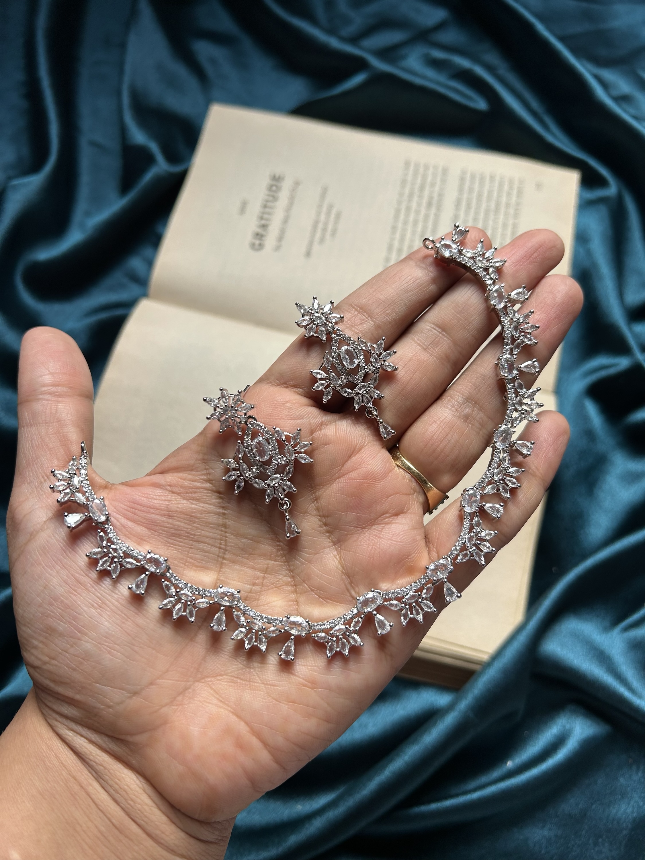 AD Necklace Set - Silver