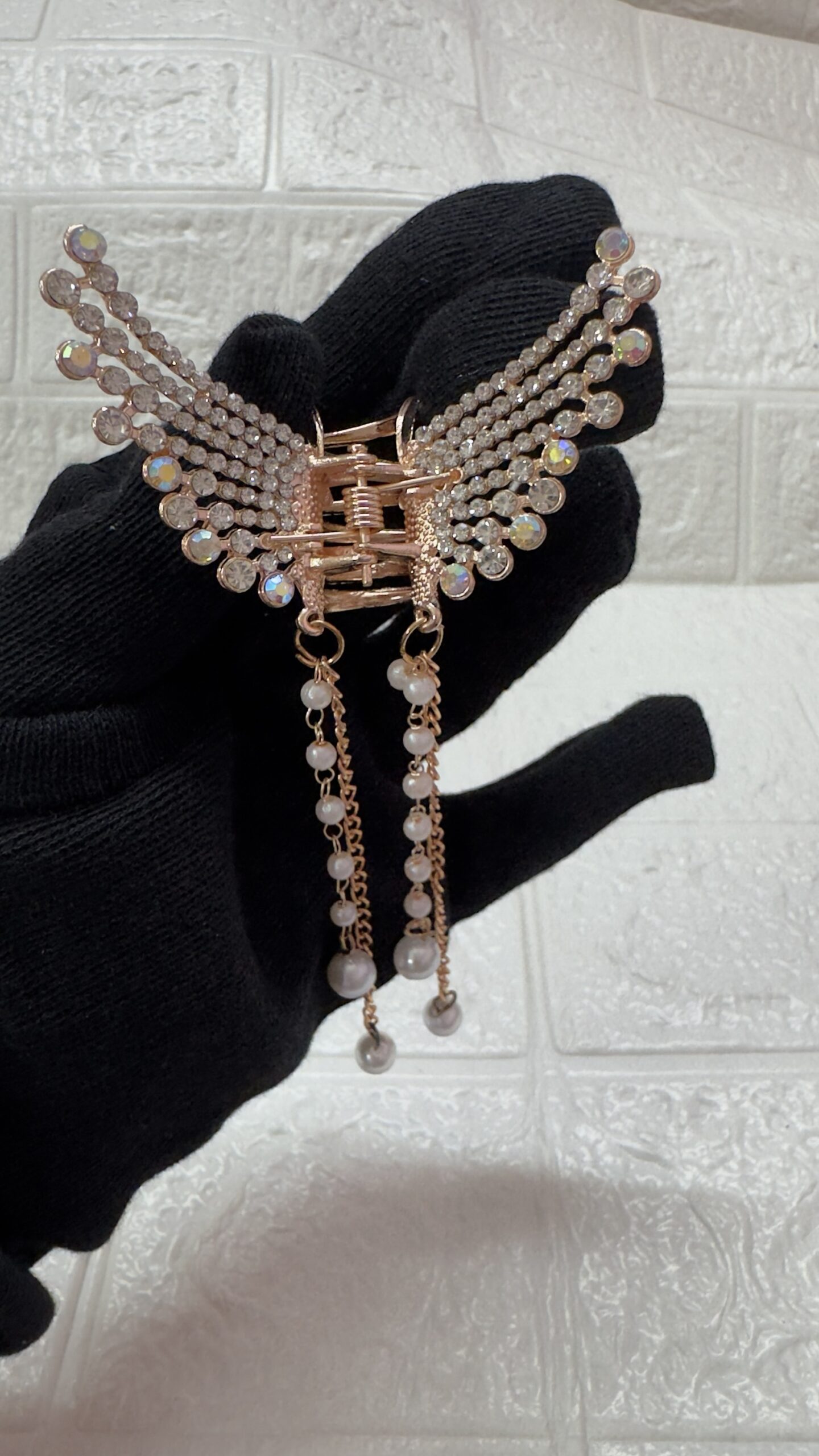 Metal Hanging Clutchure - Rose Gold With Silver