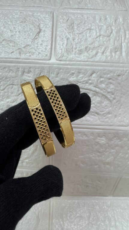 Devi Bangles Set of 2 - D22A