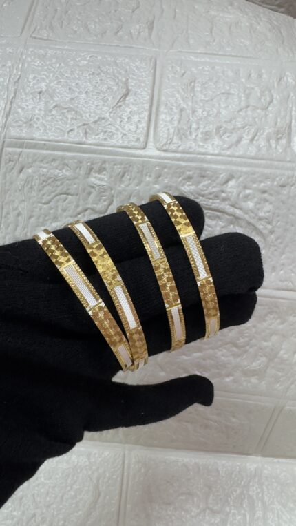 Devi Bangles Set of 4 - D31