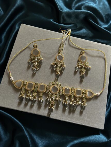 Monalisa Necklace Set With Mangtika - Grey