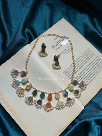 Brass Multi Druzy Stone Necklace Set With Earrings