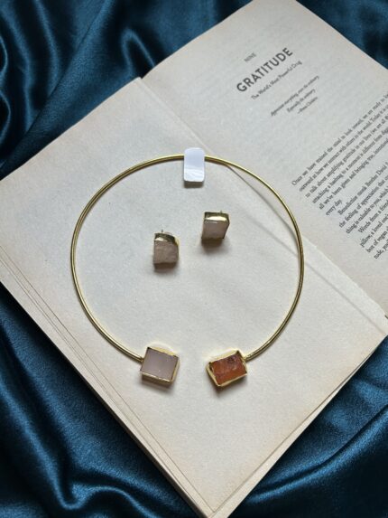 Brass Druzy Stone Hasli With Studs - Orange Pink