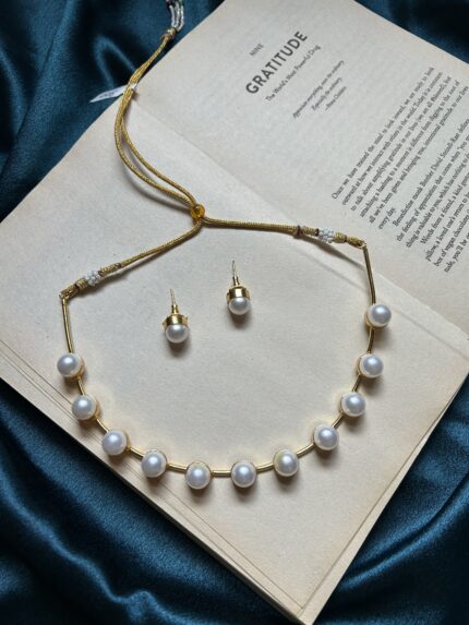 Brass Pearl Hasli With Studs