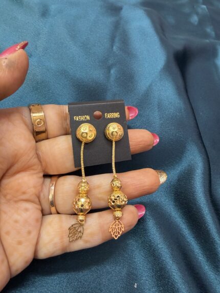 Daily Wear Earrings - E17