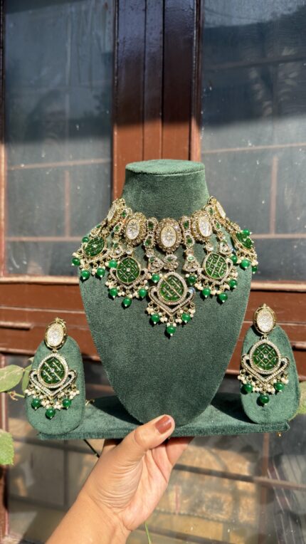 Rajwada Emerald Heritage Set