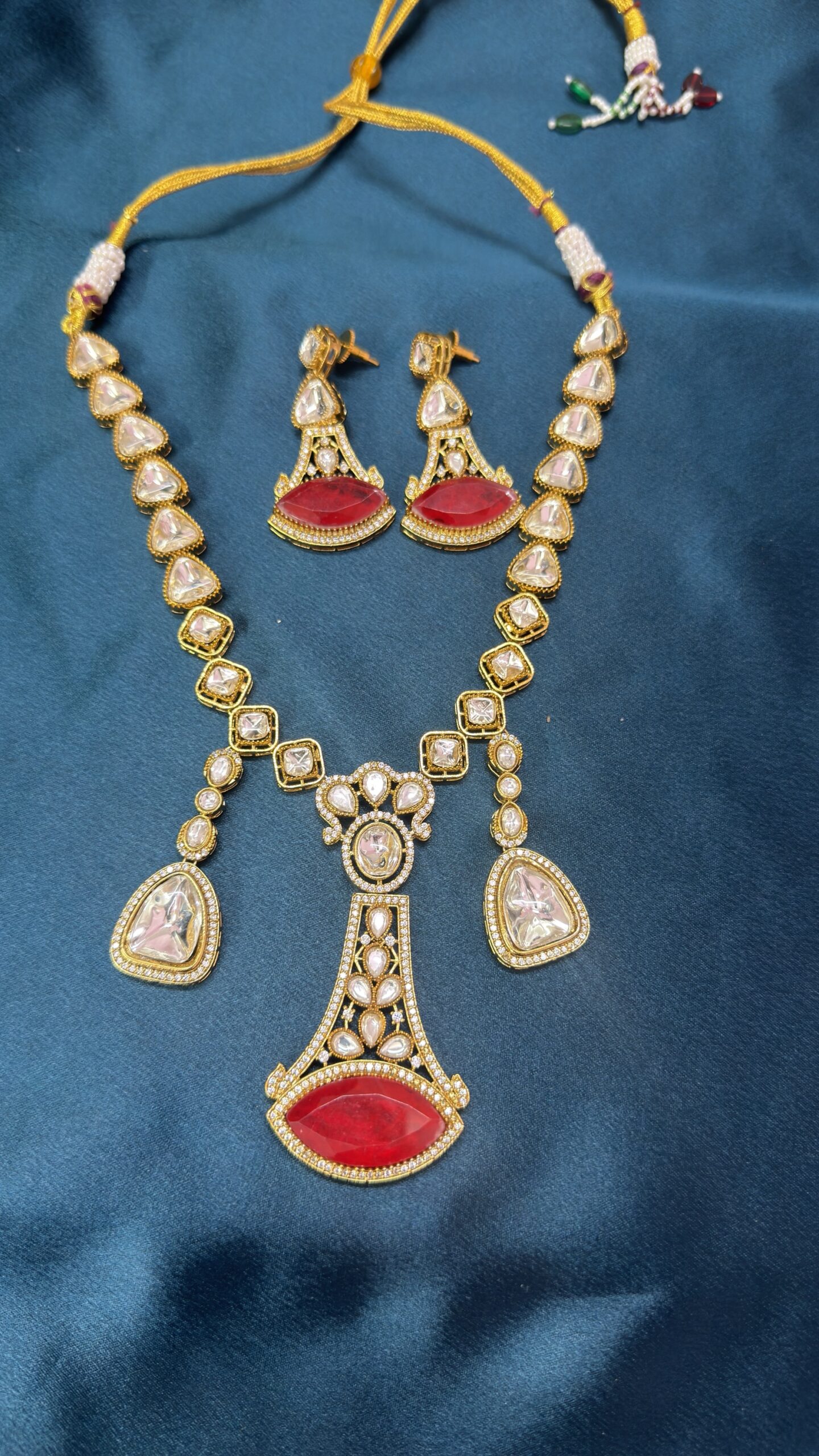 Polki Kundan Moissanite Necklace Set With Earrings - Red