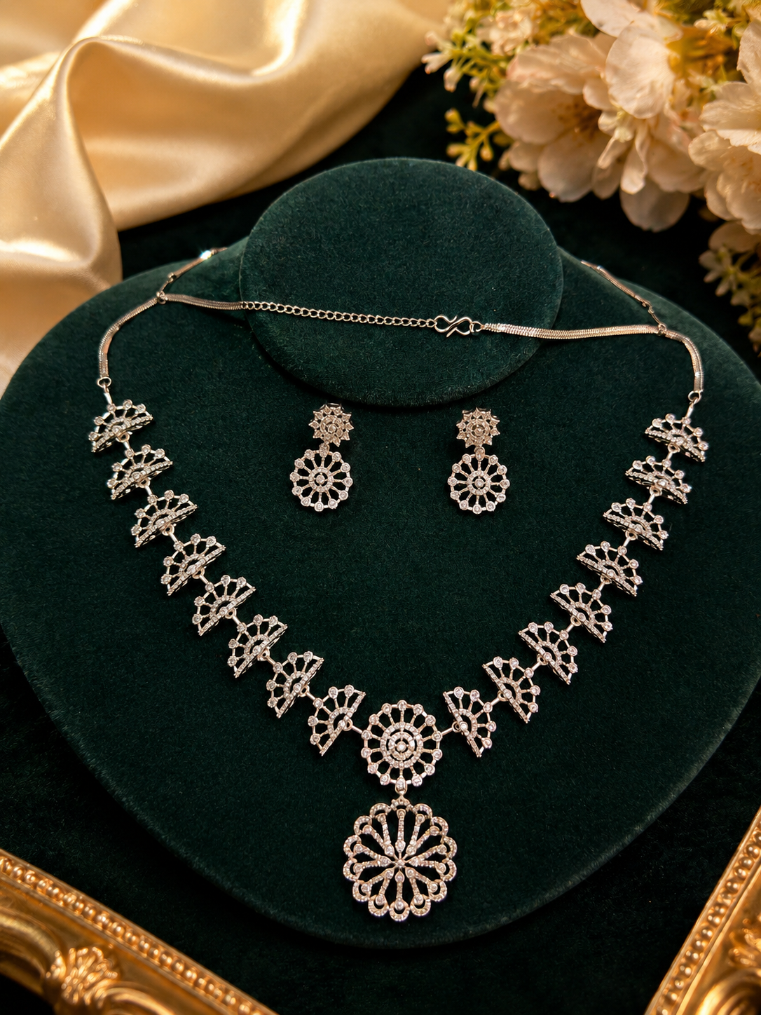 AD Silver Set With Earrings
